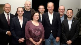Generalversammlung des UHK Krems : Das Präsidium unter Präsident Mag. Bernhard Lackner und der Vorstand unter Obmann Josef Nussbaum wurde bei der Generealversammlung einstimmig bestätigt. - Foto: UHK
